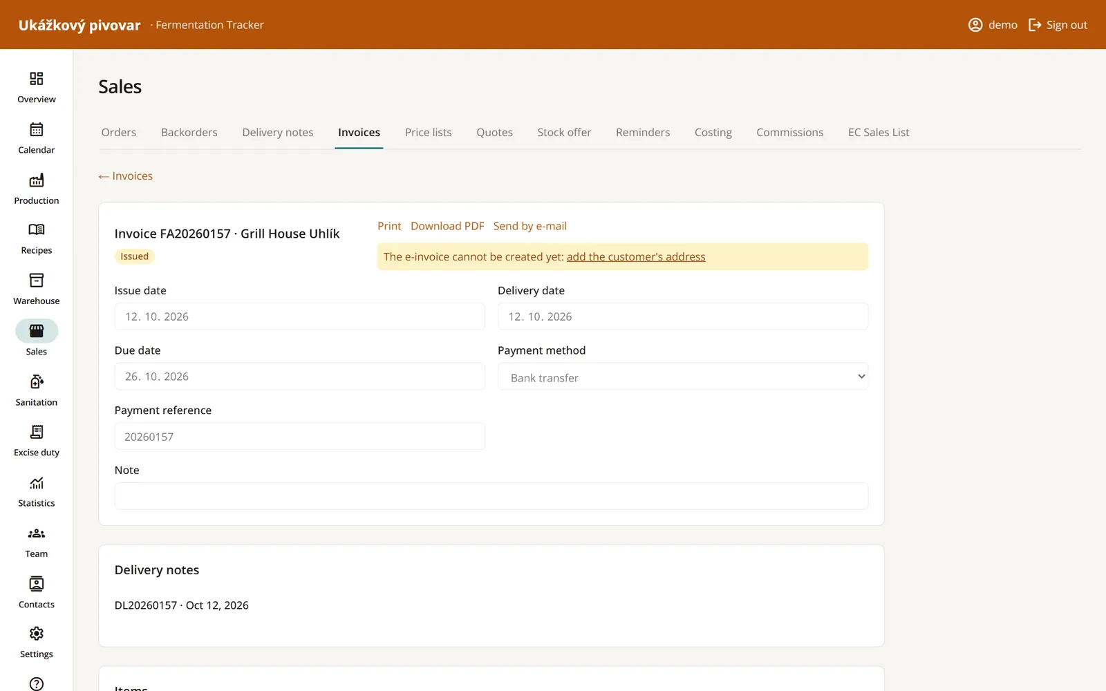 Invoice detail with Print, Download PDF and Send by e-mail buttons and the linked delivery note